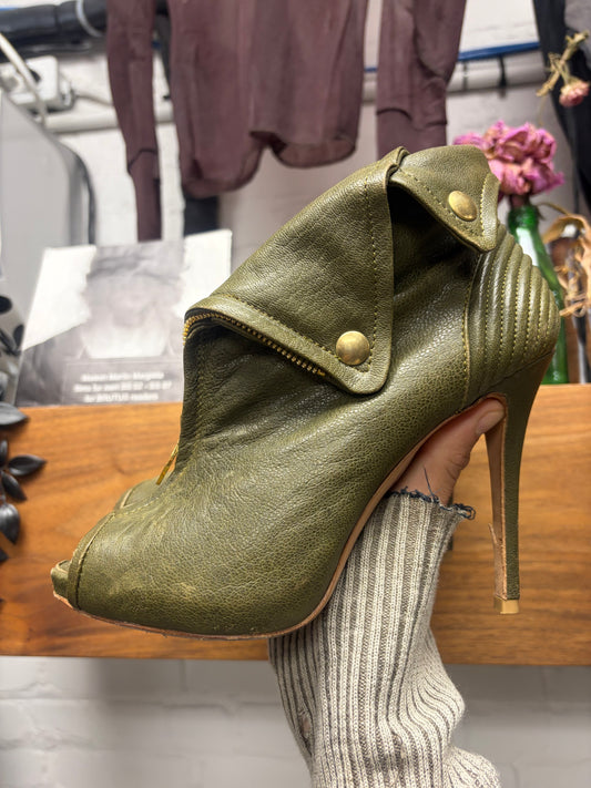 2012 Alexander McQueen ‘Faithful’ Green/Gold Leather ‘Biker Jacket’ Heels