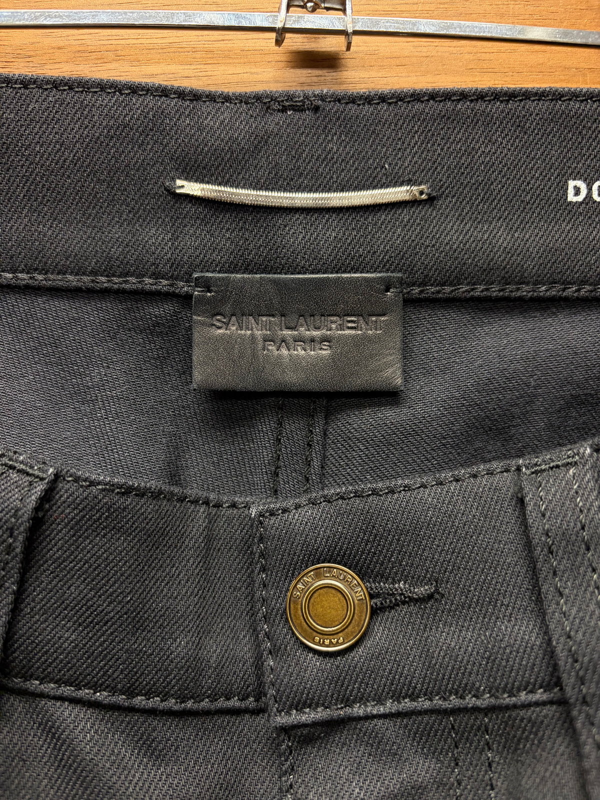 2022 Saint Laurent ‘D02’ Black Skinny Jeans