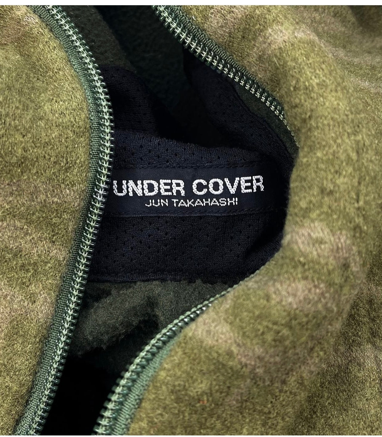 Undercover – Alex Maxamenko