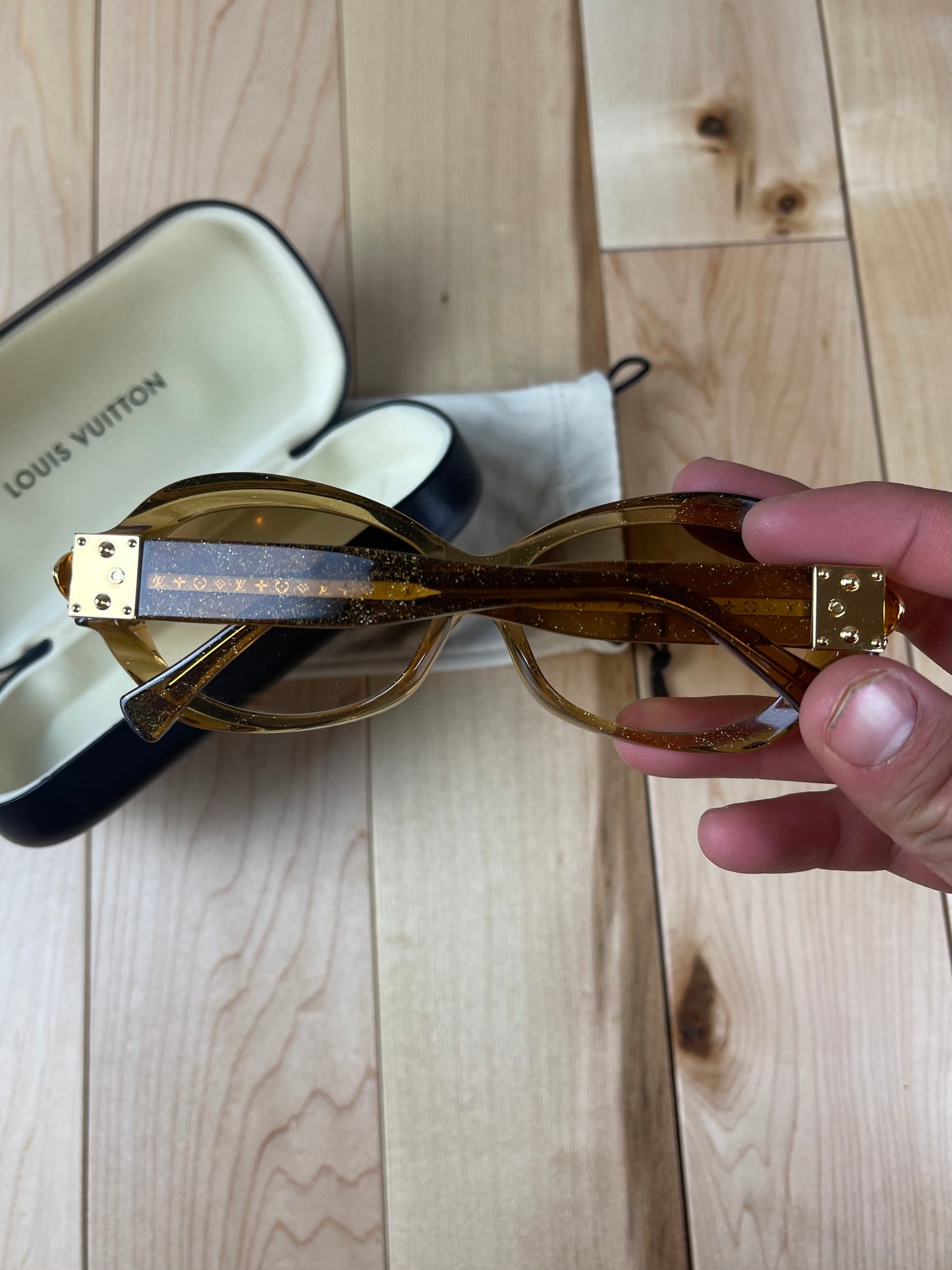 2007 Louis Vuitton Obsession GM Brown Oval Sunglasses