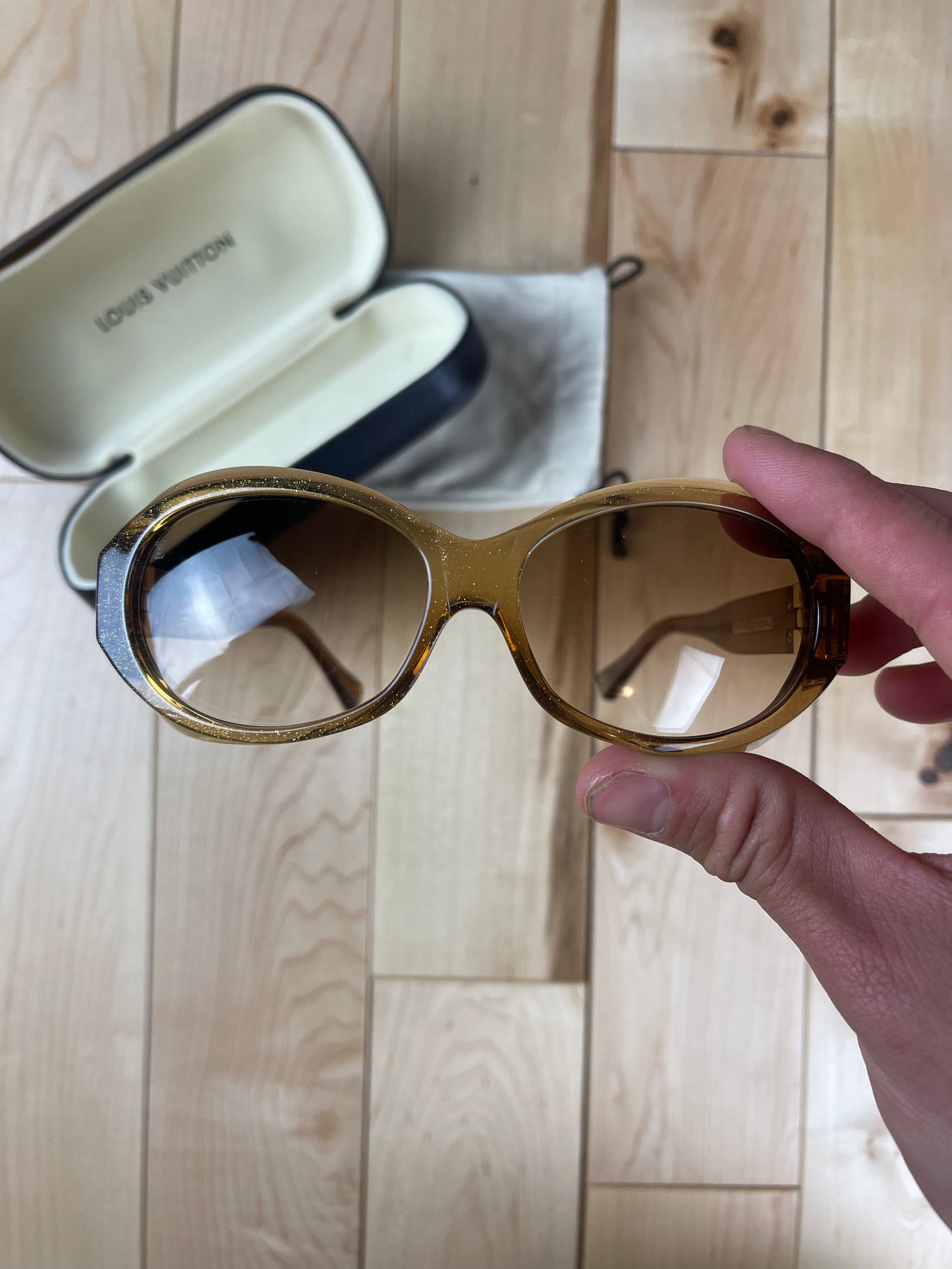 2007 Louis Vuitton Obsession GM Brown Oval Sunglasses