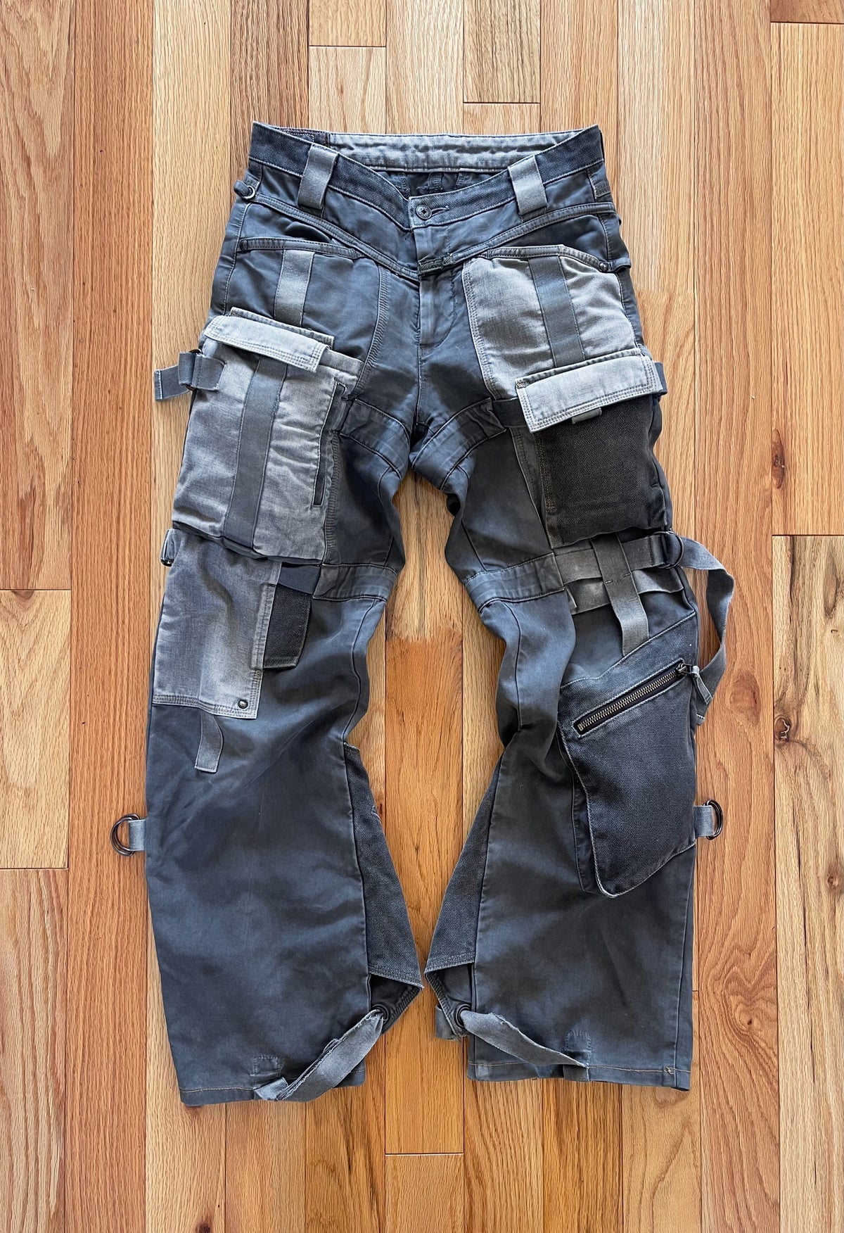 00s archive gimmick buggy cargo pants The 00