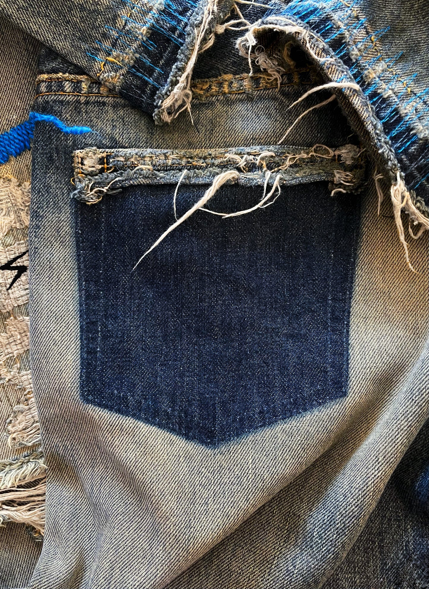 AW2010 Undercover 68 Blue Yarn Distressed Denim