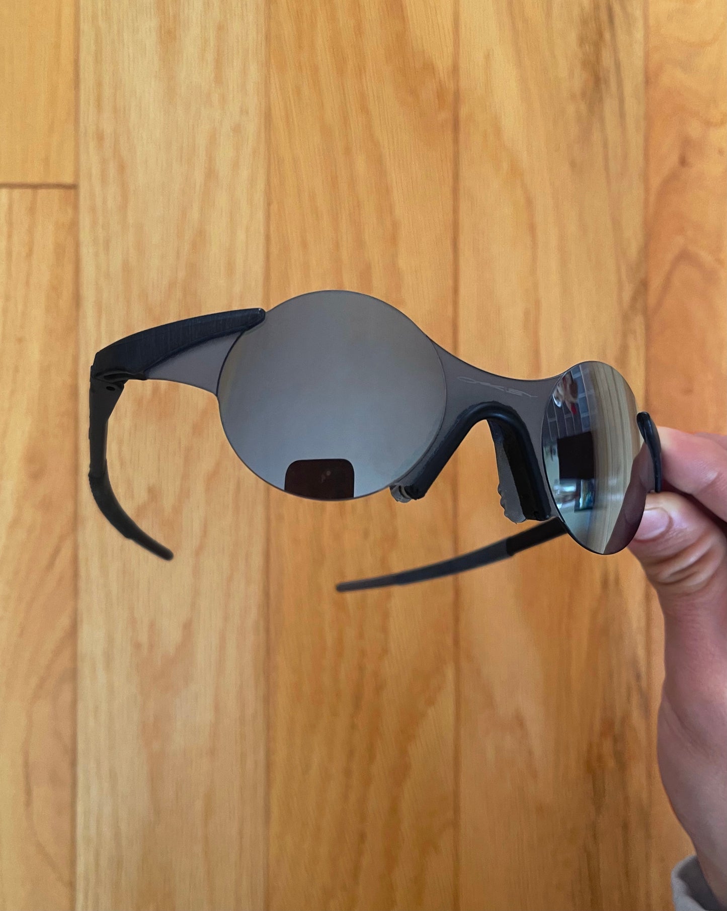 Vintage Oakley “Sub Zero” Rimless Performance Sunglasses