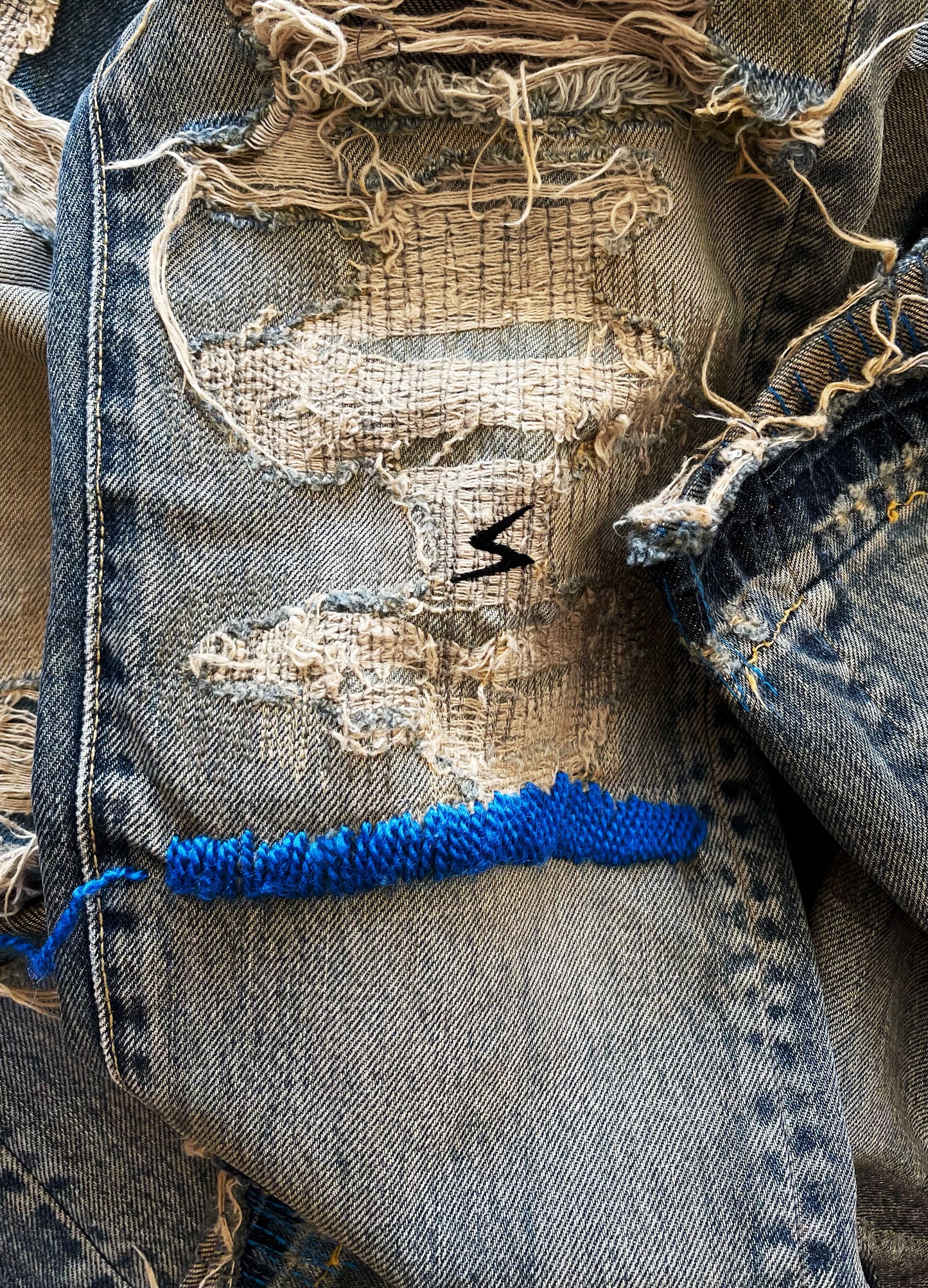 AW2010 Undercover 68 Blue Yarn Distressed Denim